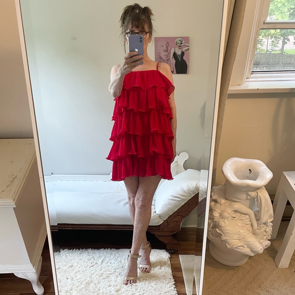 LIPSTICK RED RUFFLES FLOUNCED DRESS ADJUSTABLE STRAPS PLEATED ACCORDION ROWS